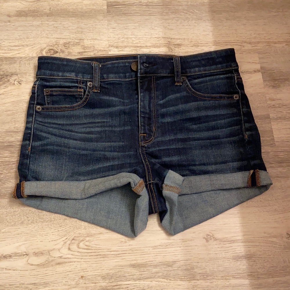 American eagle dark wash high-rise jean shorts